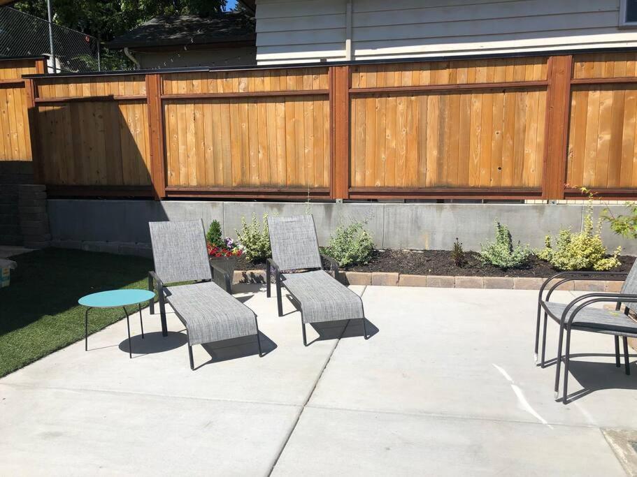 Cozy Crown Hill Carkeek Cottage W/3 Beds, Full Kitchen & Backyard In North Seattle Eksteriør billede