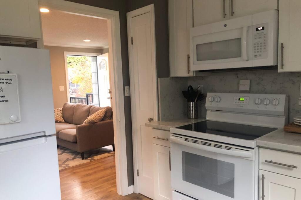 Cozy Crown Hill Carkeek Cottage W/3 Beds, Full Kitchen & Backyard In North Seattle Eksteriør billede