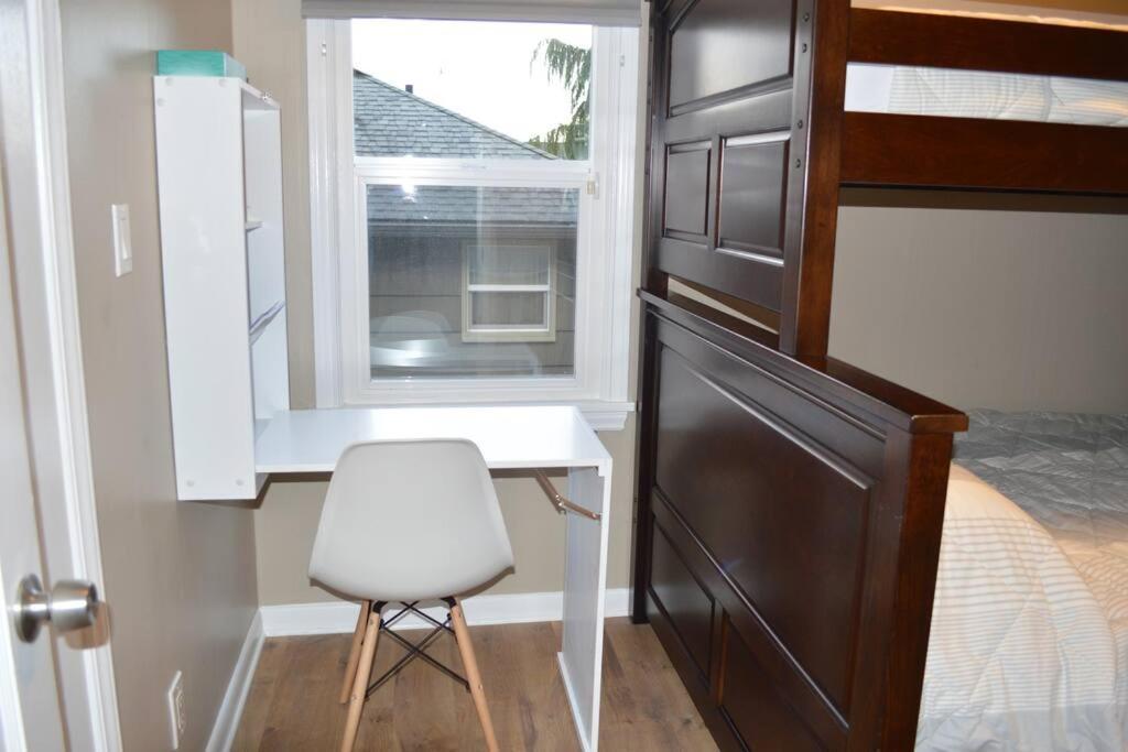 Cozy Crown Hill Carkeek Cottage W/3 Beds, Full Kitchen & Backyard In North Seattle Eksteriør billede