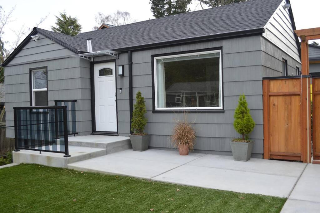 Cozy Crown Hill Carkeek Cottage W/3 Beds, Full Kitchen & Backyard In North Seattle Eksteriør billede